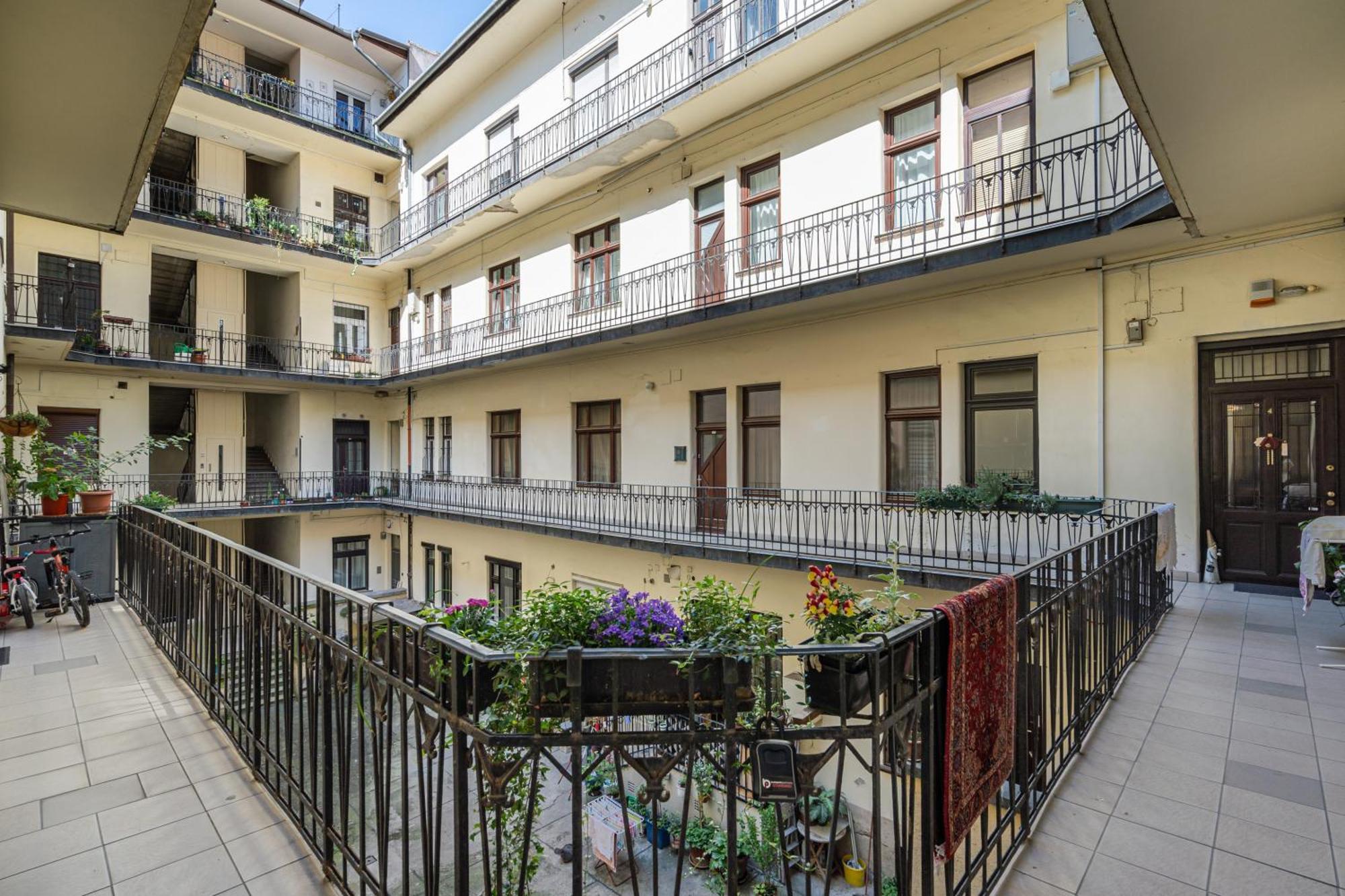 Castle Chainbridge Apartment Boedapest Buitenkant foto